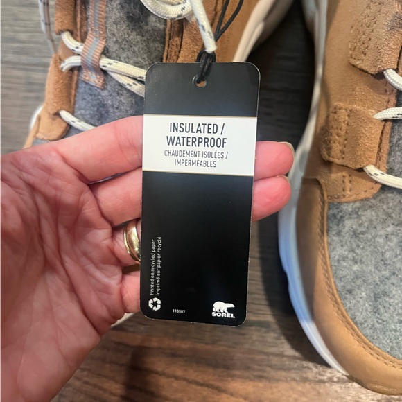 NWT Sorel Women's Kinetic Rngd Caribou Boot; Size 8 - Picture 8 of 8